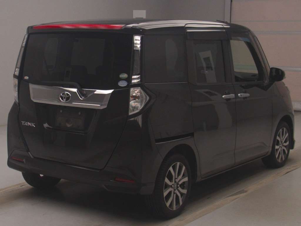 2018 Toyota Tank カスタムG-T auction photo 2