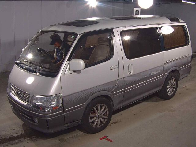 1999 Toyota Hiace スーパーカスタムLTD auction photo 4
