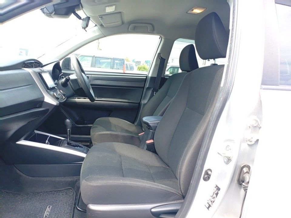 2020 Toyota Corolla Fielder auction photo 16