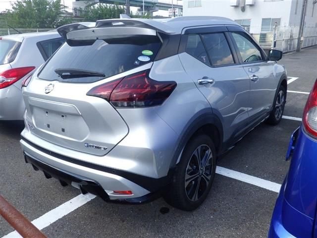 2021 Nissan Kicks X Two-Tone Interior Edition auction photo 4