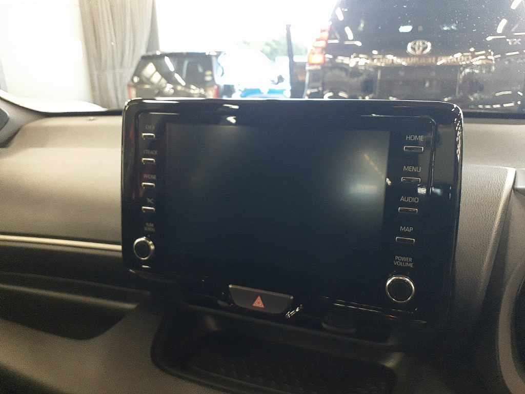 2023 Toyota Yaris G auction photo 12