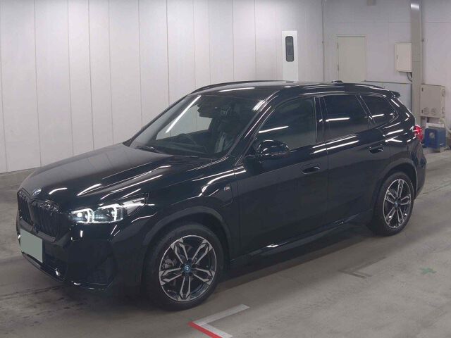 2023 BMW iX1 XDRIV30 Mスポツ 4WD auction photo 4