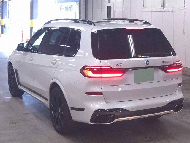 2023 BMW X7 M60I XDRIVE 4WD auction photo 2