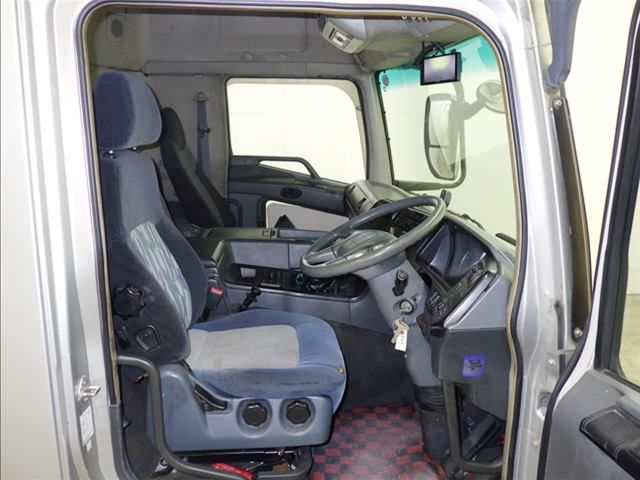 2007 Mitsubishi Fuso ウィング auction photo 6