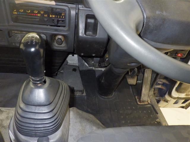 2005 Isuzu Elf 塵芥車 auction photo 7