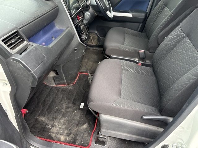 2019 Toyota Tank カスタムG auction photo 9