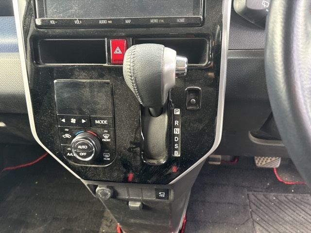 2019 Toyota Tank カスタムG auction photo 5