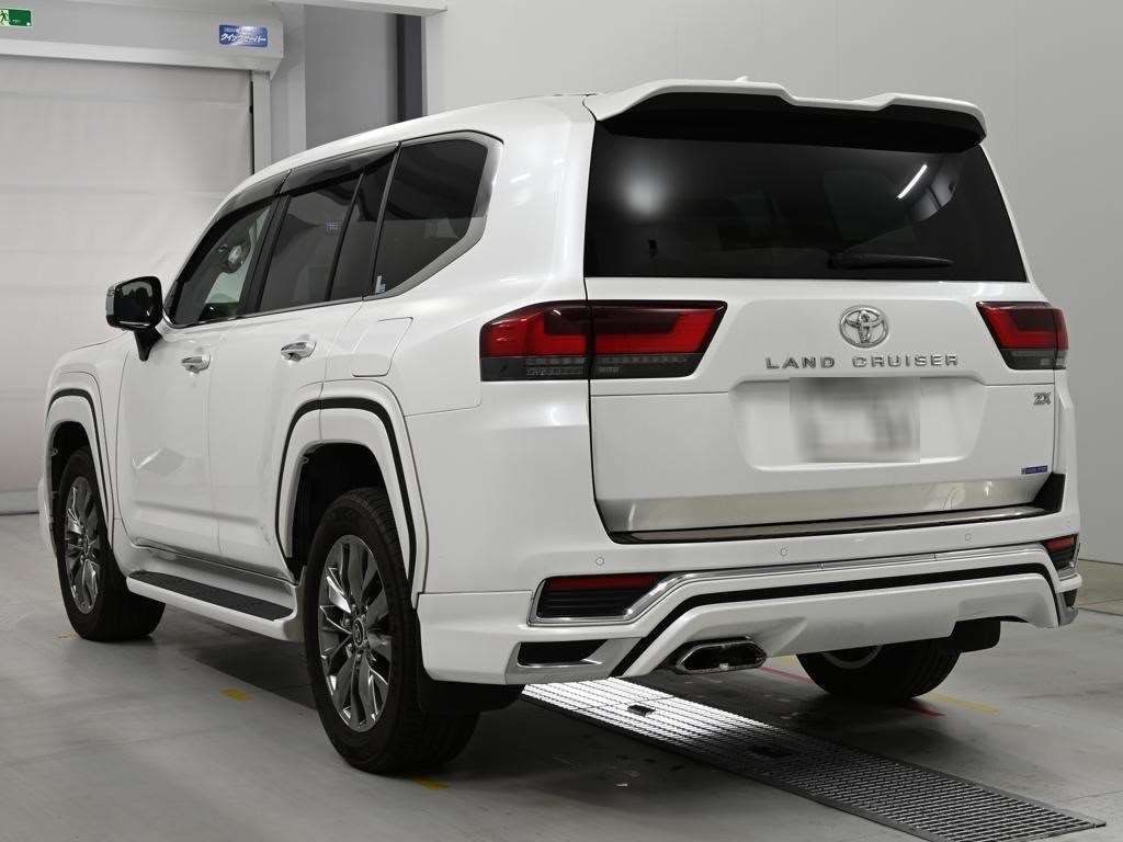 2023 Toyota Land Cruiser ZX 4WD auction photo 6
