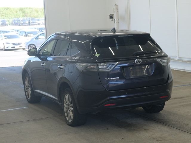 2014 Toyota Harrier プレミアム アドバンストパッケージ auction photo 2