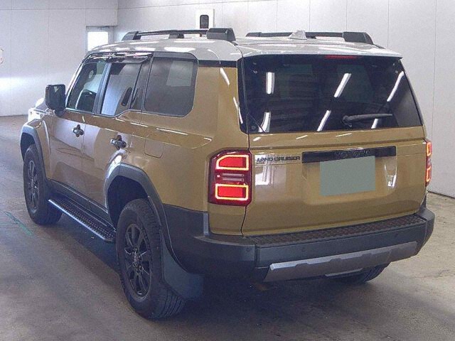 2024 Toyota Land Cruiser 250 ZX First Edition 4WD auction photo 2