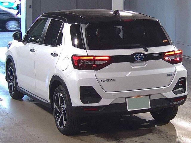 2026 Toyota Raize Hybrid Z auction photo 2