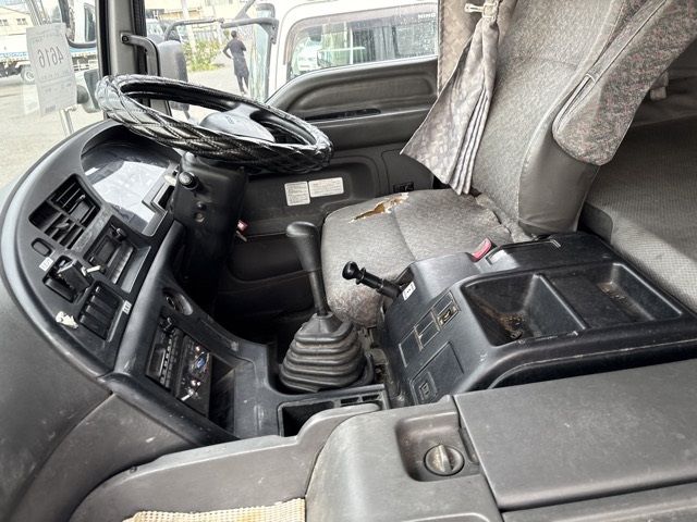 2007 Isuzu Giga ミキサー auction photo 5