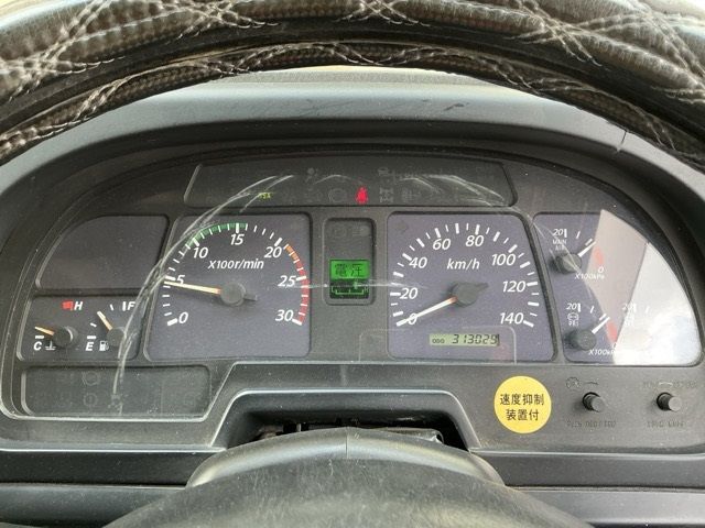 2007 Isuzu Giga ミキサー auction photo 6
