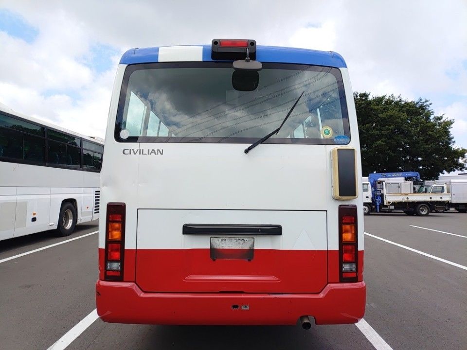 2010 Nissan シビリアン auction photo 5