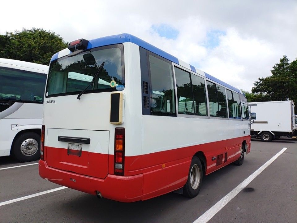 2010 Nissan シビリアン auction photo 2