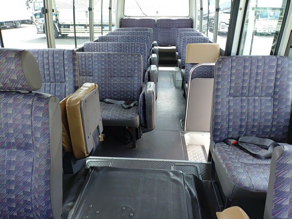 2010 Nissan シビリアン auction photo 17