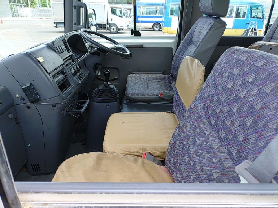2010 Nissan シビリアン auction photo 16