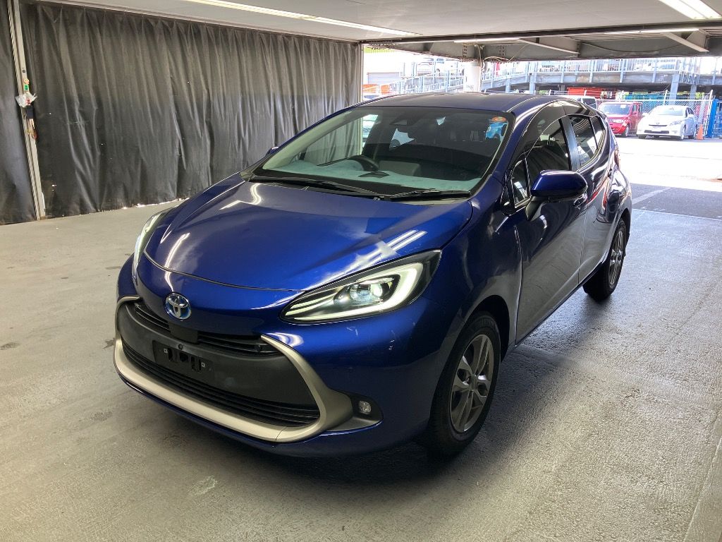 2022 Toyota Aqua G auction photo 5