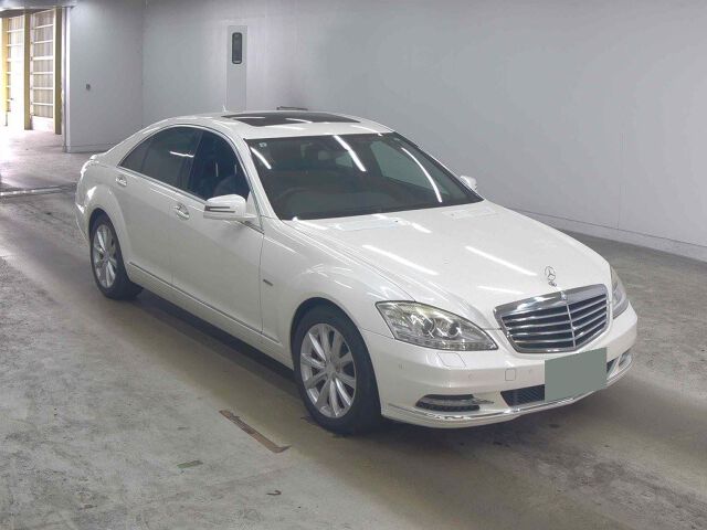 Japan Auction Vehicles 8 2011 Mercedes-Benz S-Class S350 Blue Efficiency auction photo