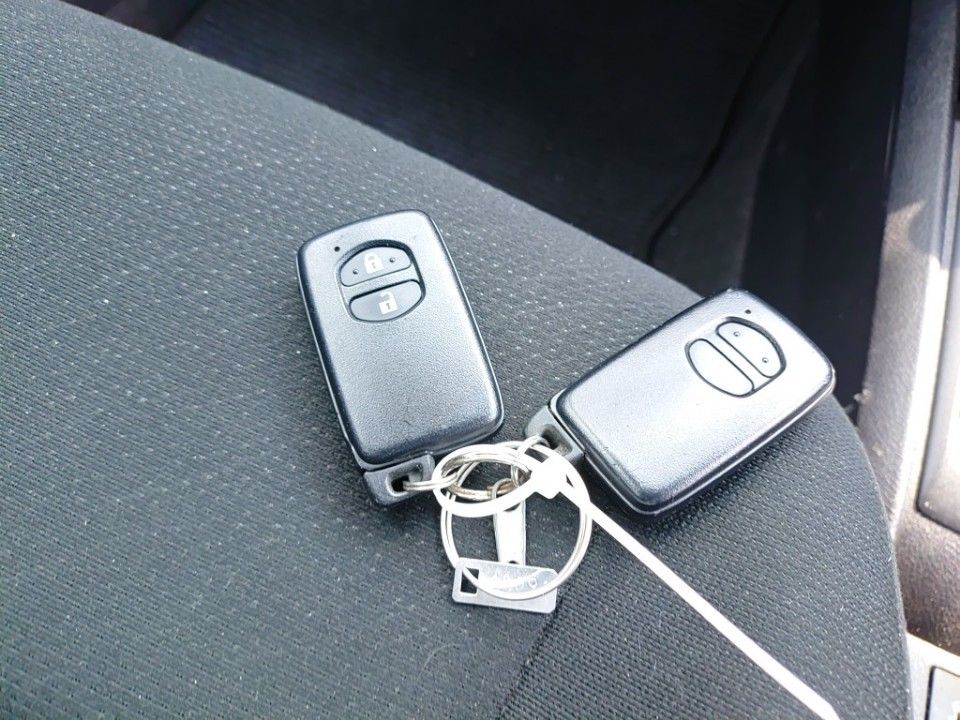 2021 Toyota カローラ アクシオ auction photo 15