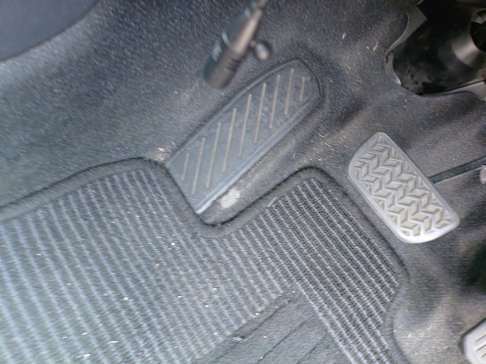2021 Toyota カローラ アクシオ auction photo 30