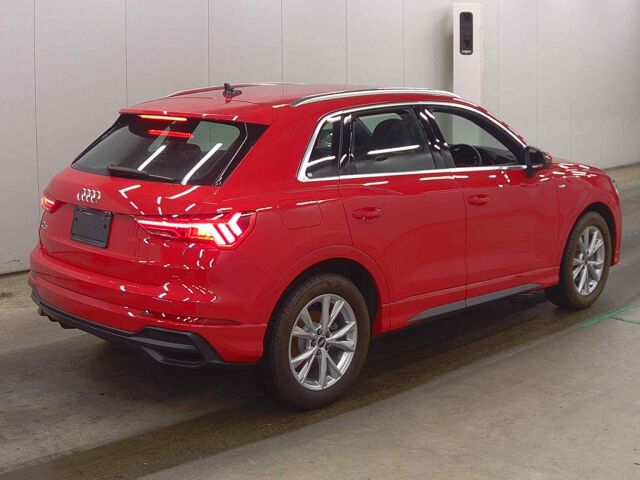 2021 Audi Q3 35TFSI S-Line auction photo 5