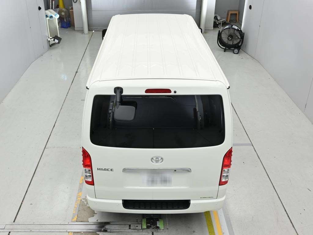 2026 Toyota Hiace DX GL Package auction photo 8
