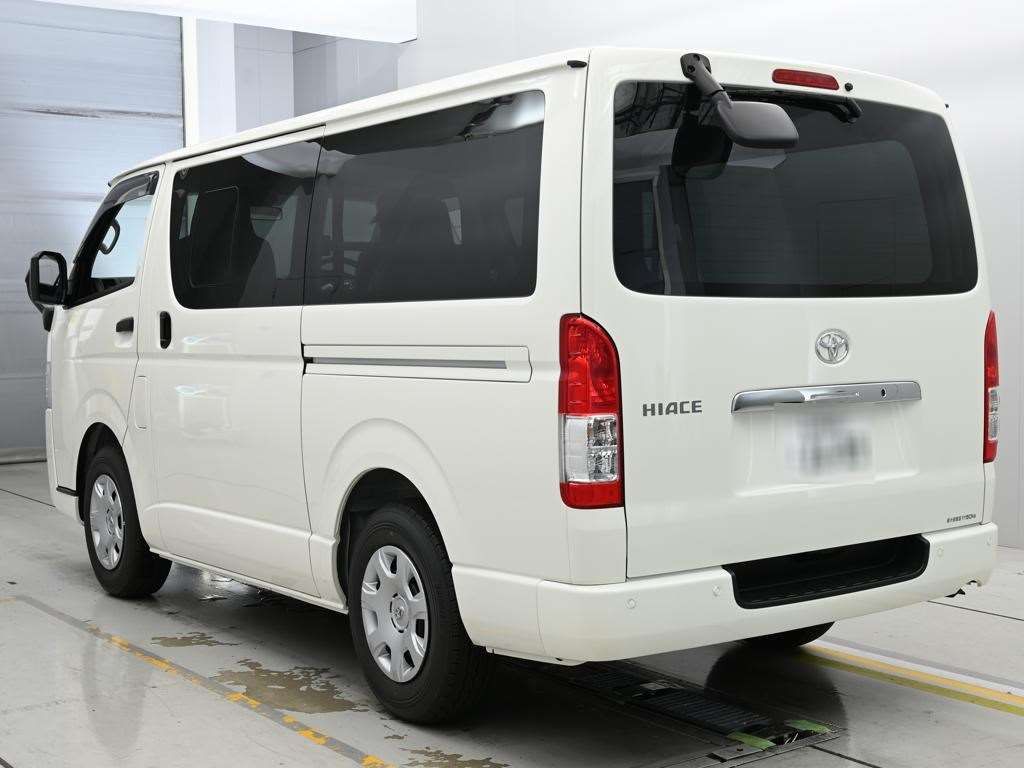 2026 Toyota Hiace DX GL Package auction photo 6