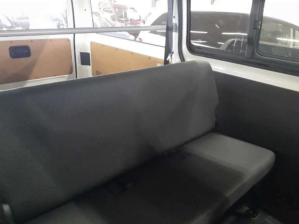 2026 Toyota Hiace DX GL Package auction photo 11