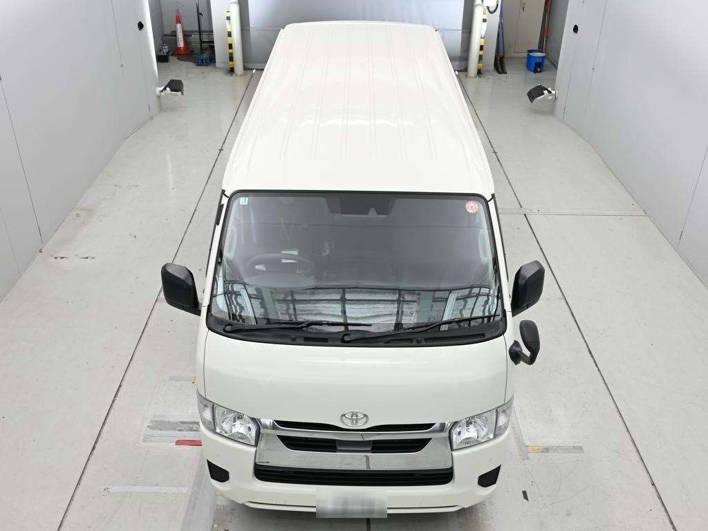 2026 Toyota Hiace DX GL Package auction photo 7