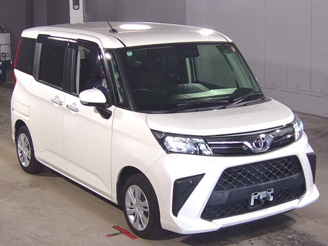 2022 Toyota Roomy G Japan auction vehicle
