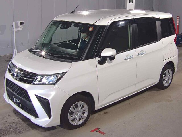 2022 Toyota Roomy G auction photo 4