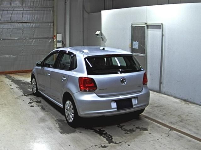2014 Volkswagen ポロ TSIコンフォートラインBMT auction photo 2