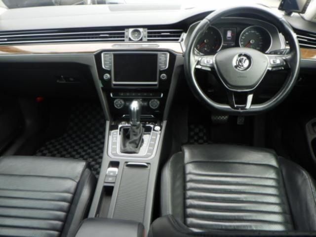 2015 Volkswagen パサートヴァリアント TSIハイライン auction photo 3