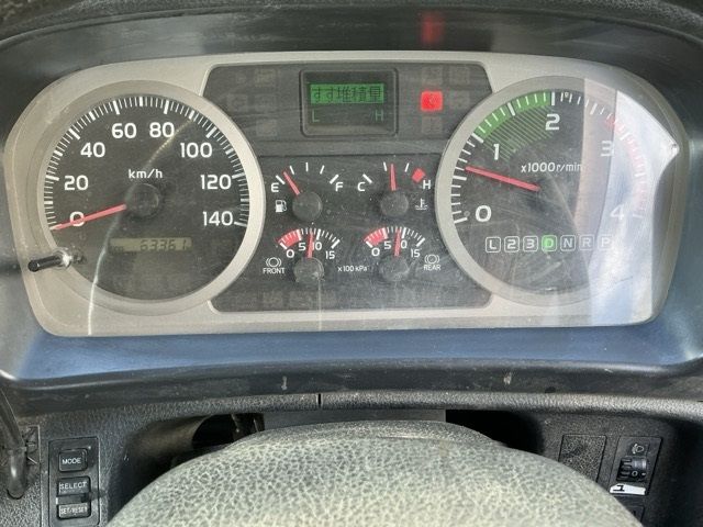 2017 Hino Ranger dump auction photo 6