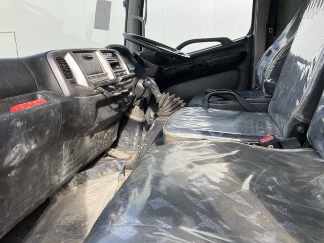 2017 Hino Ranger dump auction photo 5