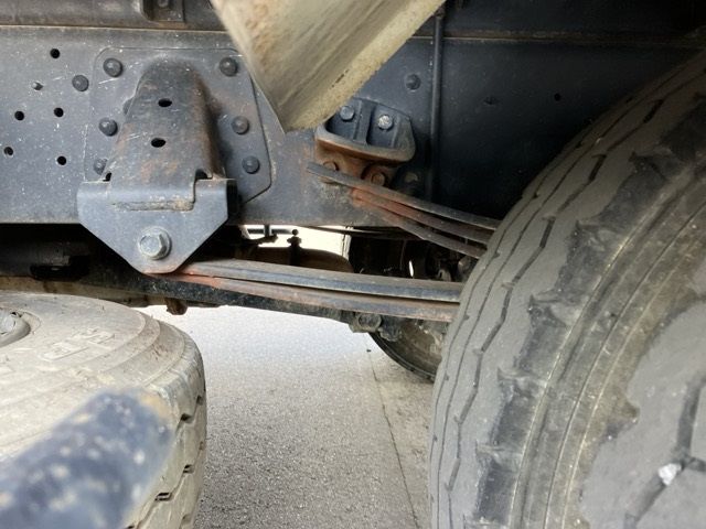 2017 Hino Ranger dump auction photo 9