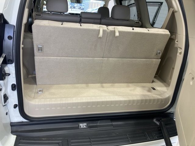 2022 Toyota ランクルプラド 4WD TX Lパッケージ auction photo 12