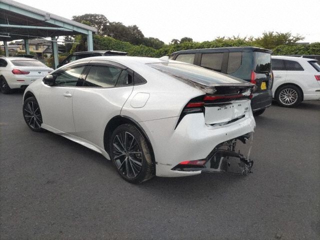 2023 Toyota Prius Z auction photo 2
