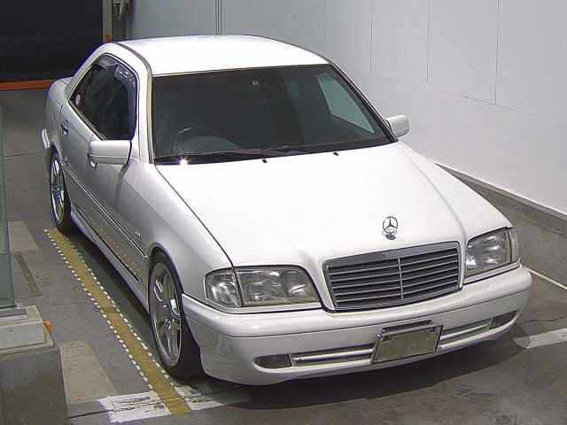 1996 Mercedes-Benz C-Class Japan auction vehicle