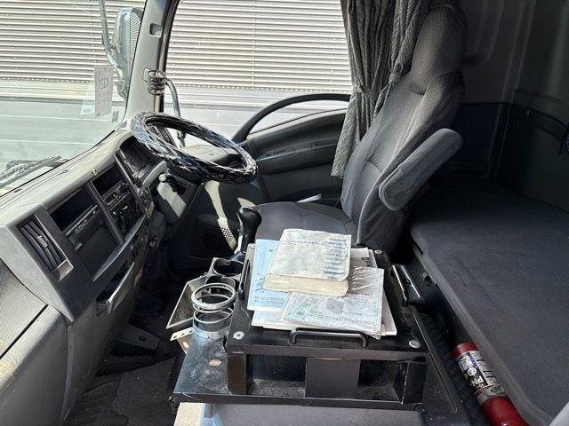 2007 Isuzu Forward ヒラ.アルミB auction photo 5