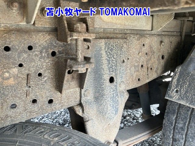 2013 Isuzu Elf Van auction photo 10