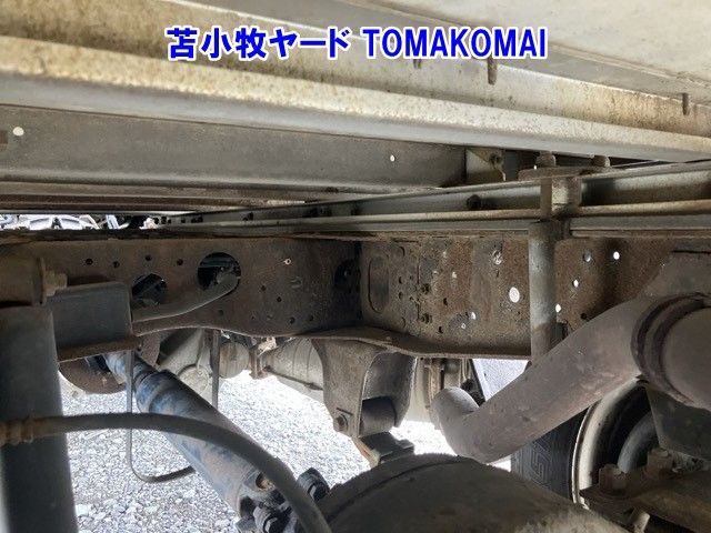 2013 Isuzu Elf Van auction photo 16