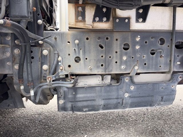 2016 Hino Ranger アルミウイング PG.ワイド auction photo 11