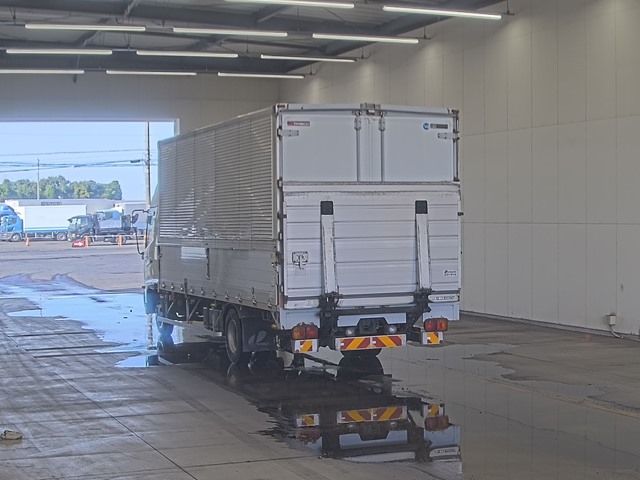 2016 Hino Ranger アルミウイング PG.ワイド auction photo 2