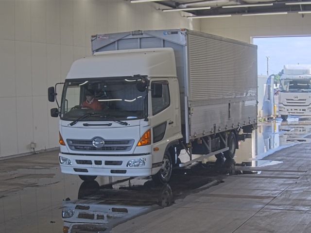 2016 Hino Ranger アルミウイング PG.ワイド Japan auction vehicle