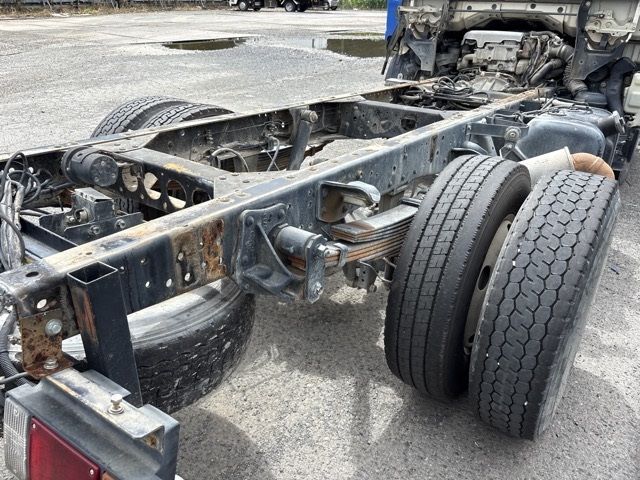 2014 Mazda タイタン chassis auction photo 16