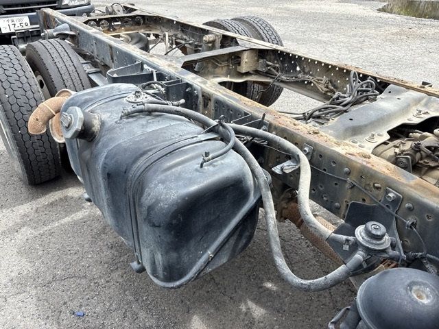 2014 Mazda タイタン chassis auction photo 17