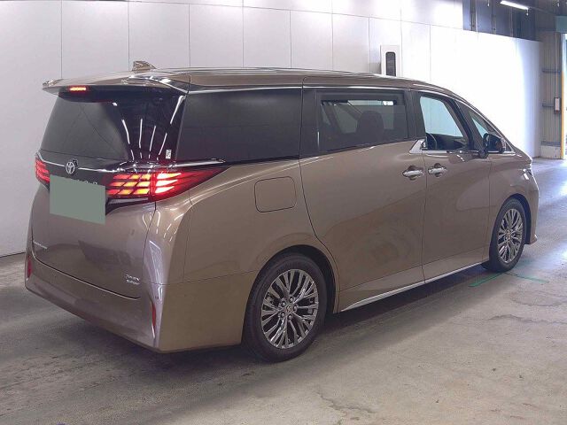 2025 Toyota Alphard Executive Lounge 4WD auction photo 5