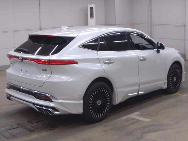 2023 Toyota Harrier Z 4WD auction photo 5